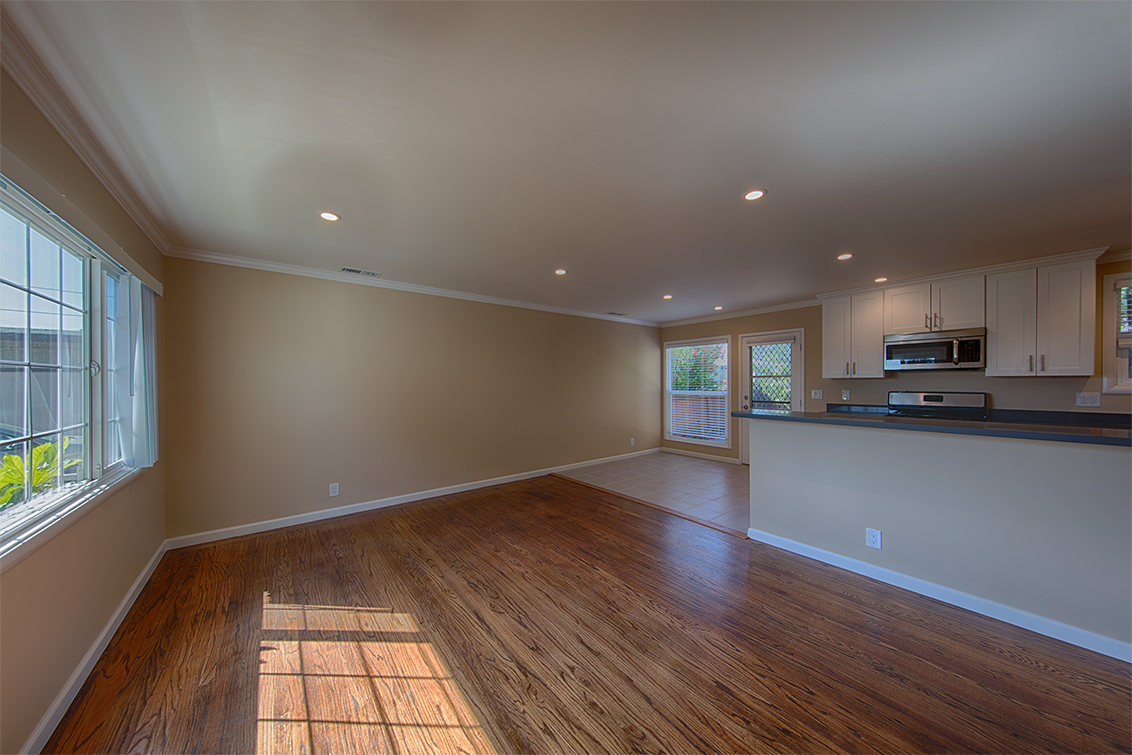 Living Room - 1343 Camellia Dr, East Palo Alto 94303