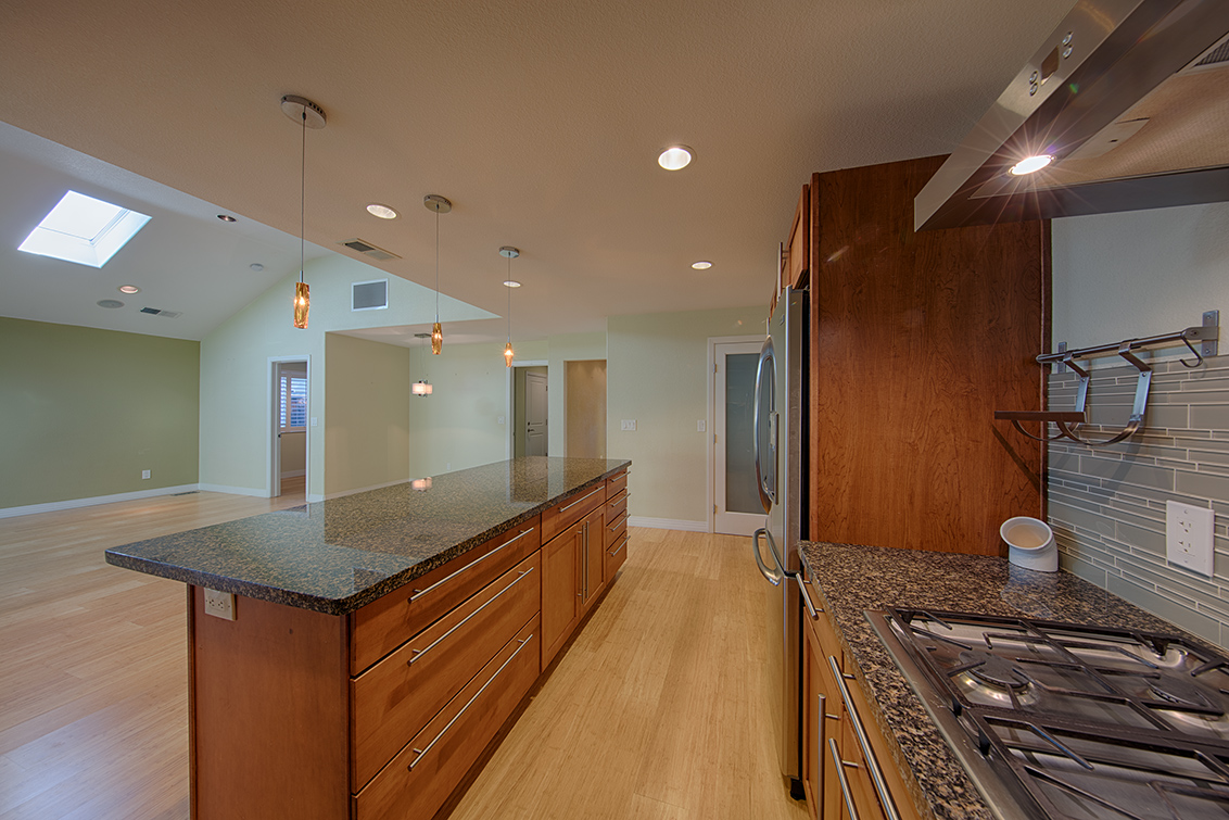 Kitchen (C) Picture - 907 Clara Dr, Palo Alto 94303 Kitchen (C) picture - 907 Clara Dr, Palo Alto 94303