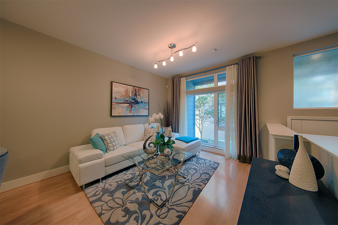 Living Room - 3702 Heron Way, Palo Alto 94303