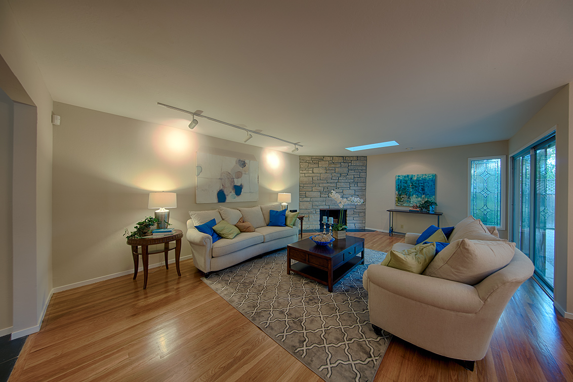 Living Room - 1524 Kathy Ln, Los Altos 94024