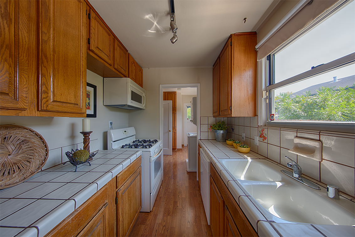 Kitchen - 231 Lambert Ave, Palo Alto 94306