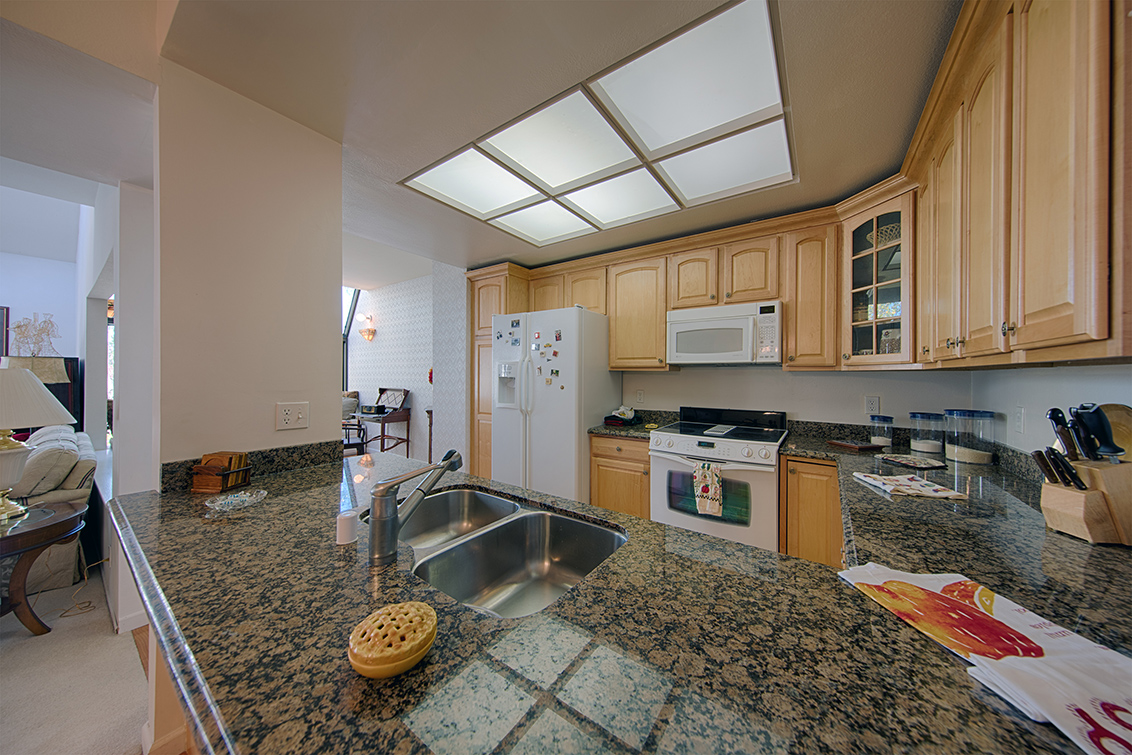 Kitchen - 425 N El Camino Real 307, San Mateo 94401