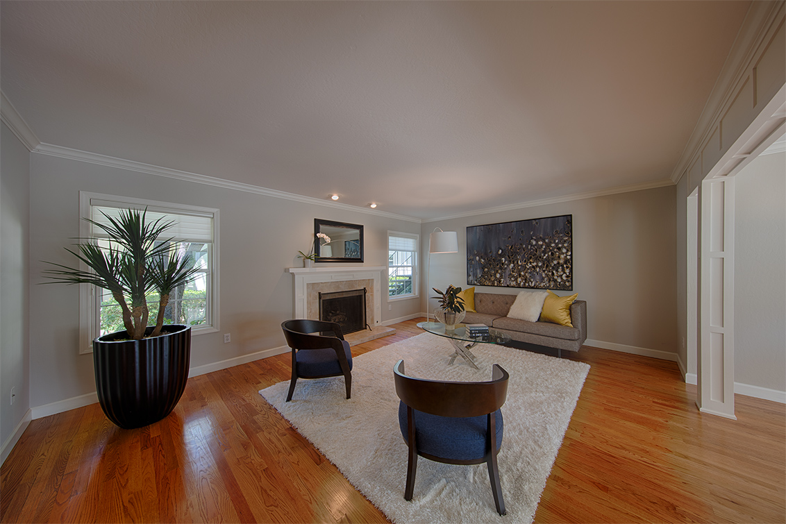 Living Room - 451 Oak Grove Ave 4, Menlo Park 94025