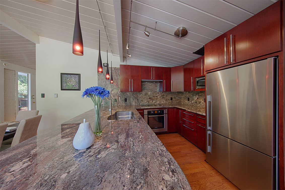 Kitchen - 4133 Park Blvd, Palo Alto 94306
