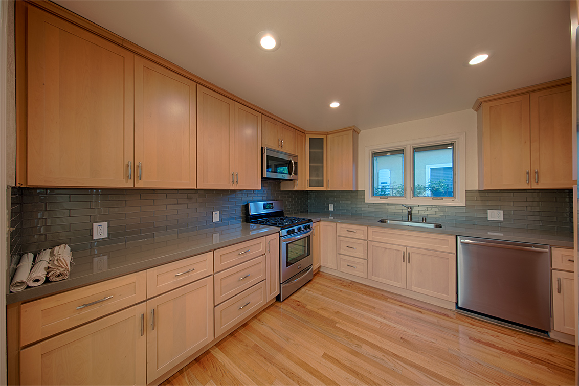 Kitchen - 1014 Windermere Ave, Menlo Park 94025