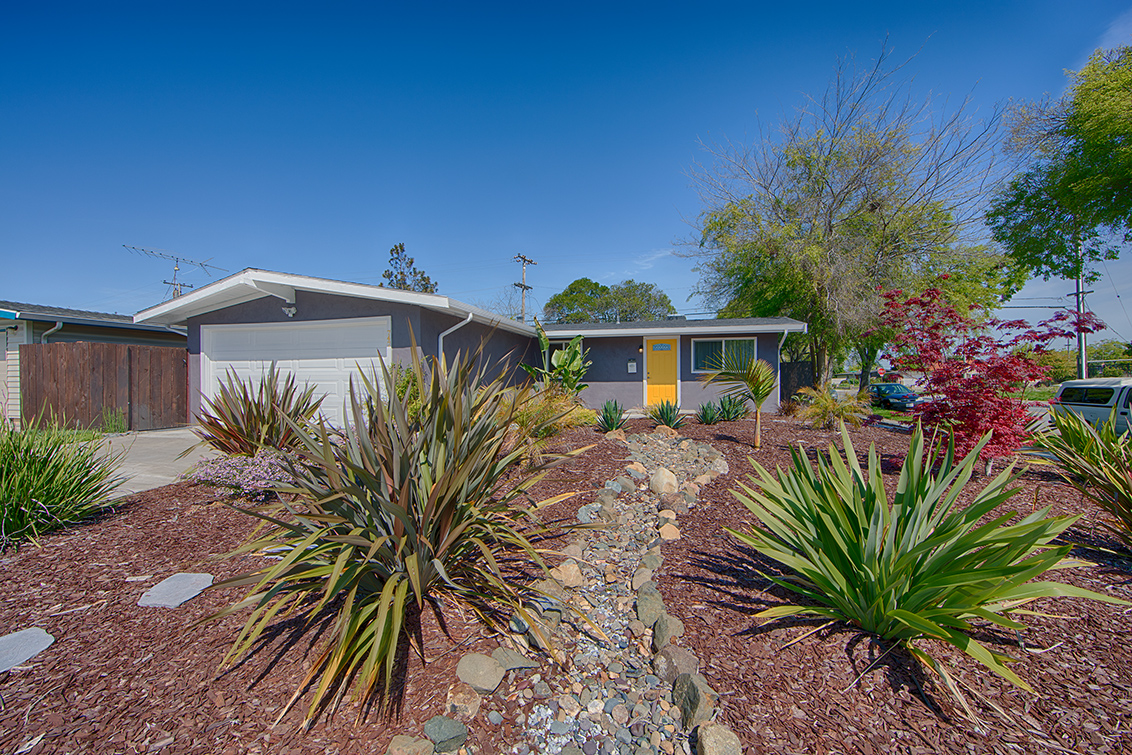 747 Lakefair Dr - Sunnyvale