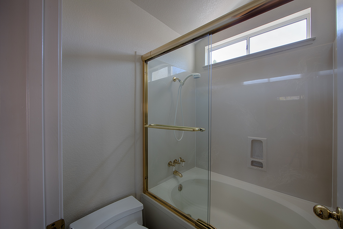 Master Bath (C) picture - 34295 Mimosa Ter, Fremont 94555
