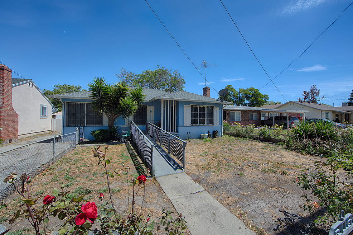 1320 Sevier Ave - Menlo Park