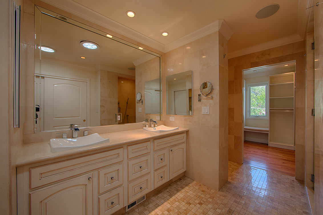 Master Bath (A) picture - 799 University Ave, Los Altos 94024