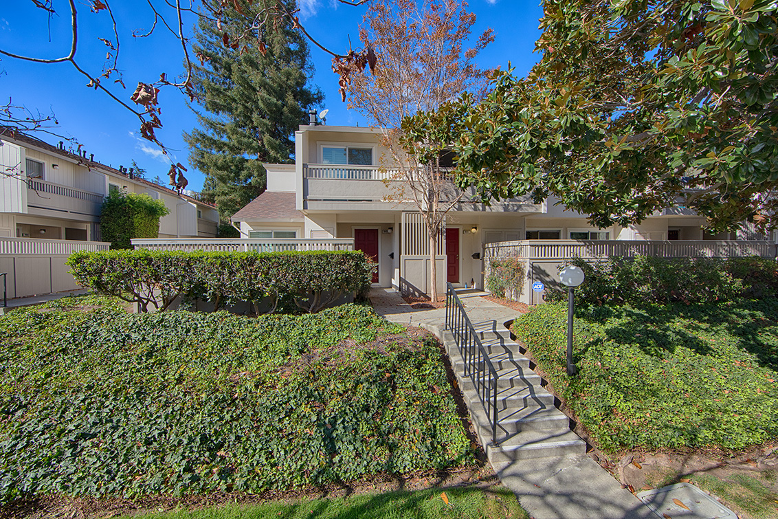 641 W Garland Ter - Sunnyvale