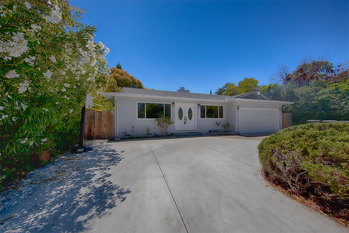 4030 Wilkie Way - Palo Alto