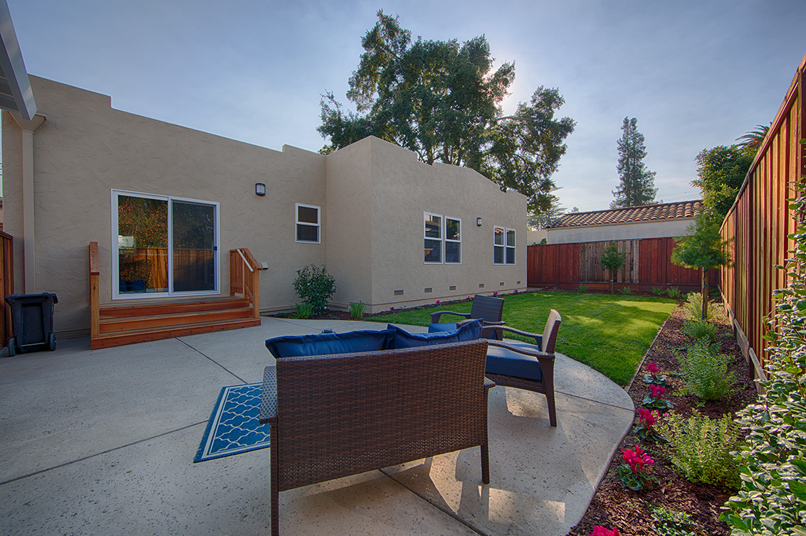 Backyard (B) Picture - 240 Arlington Rd, Redwood City 94062 Backyard (B) picture - 240 Arlington Rd, Redwood City 94062