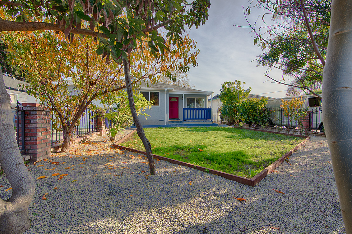 10 Camellia Ct - East Palo Alto