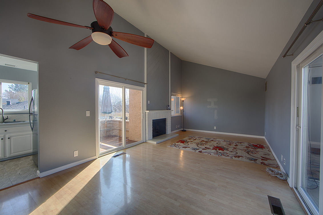 Living Room - 2128 Canoas Garden Ave B, San Jose 95125