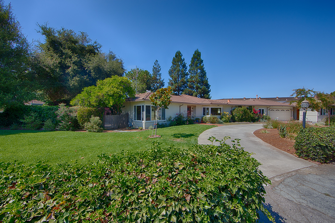 990 Rose Ave - Mountain View
