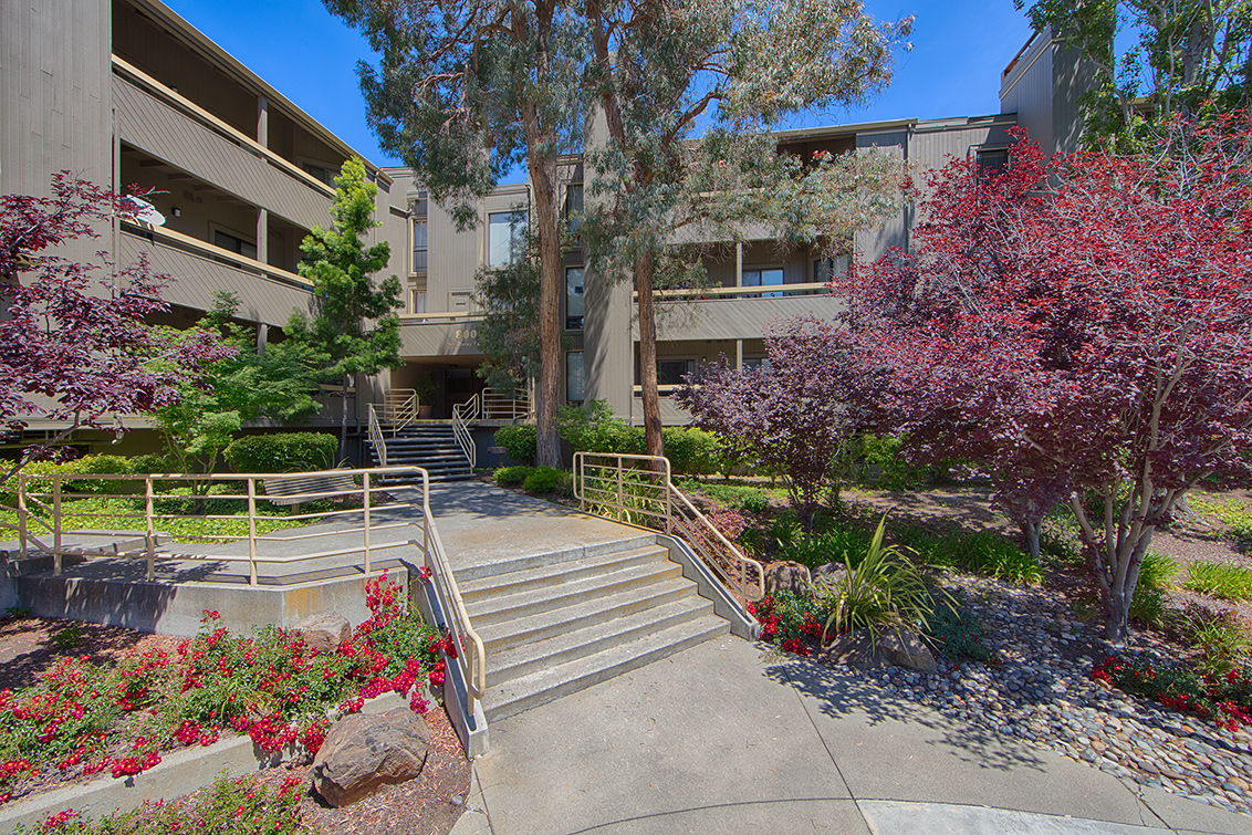 800 Sea Spray Ln 211 - Foster City