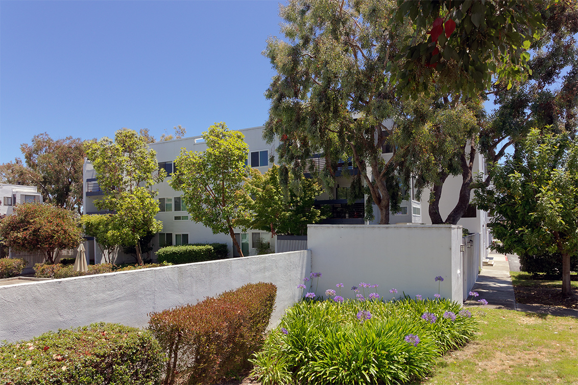 1083 Shell Blvd 9 - Foster City