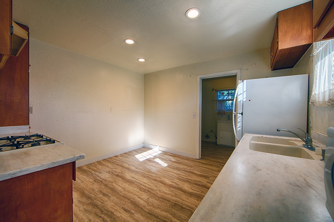 Kitchen - 718 15th Ave, Menlo Park 94025