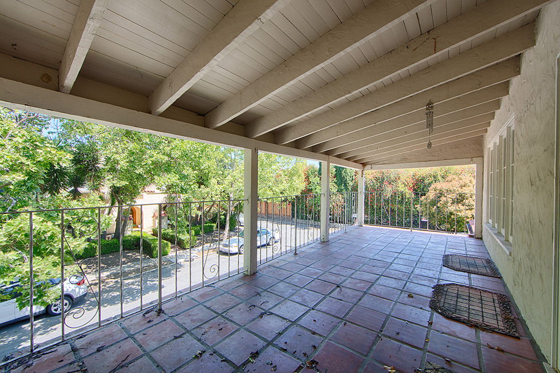 Balcony (A) picture - 2055 Alameda Way, San Jose 95126