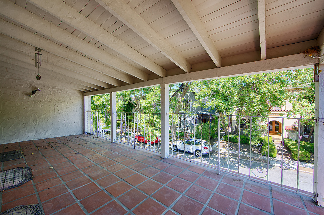 Balcony (B) picture - 2055 Alameda Way, San Jose 95126