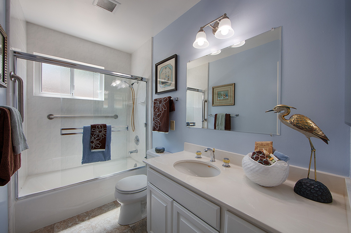 Bathroom 2 (A) picture - 105 Belglen Way, Los Gatos 95032