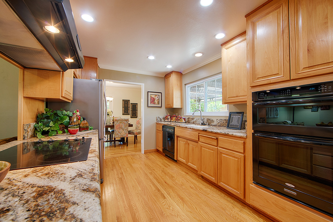 Kitchen - 105 Belglen Way, Los Gatos 95032