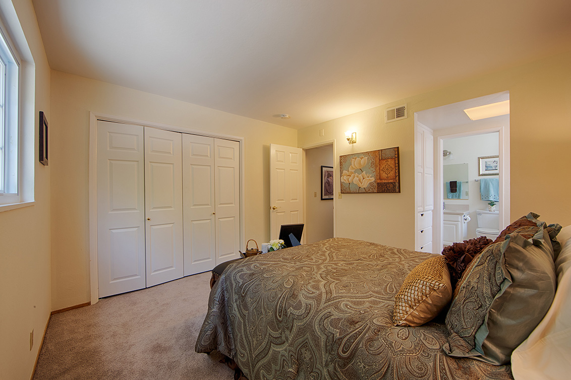 Master Bedroom (C) Picture - 105 Belglen Way, Los Gatos 95032 Master Bedroom (C) picture - 105 Belglen Way, Los Gatos 95032