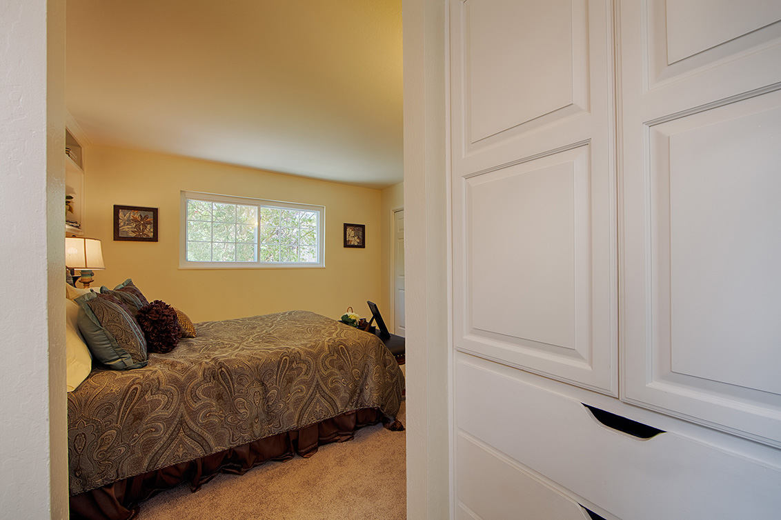 Master Dressing Area (B) picture - 105 Belglen Way, Los Gatos 95032