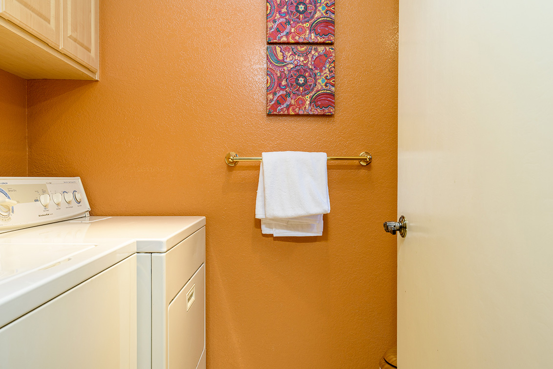 Laundry (A) picture - 1126 Brewster Ave, Redwood City 94062