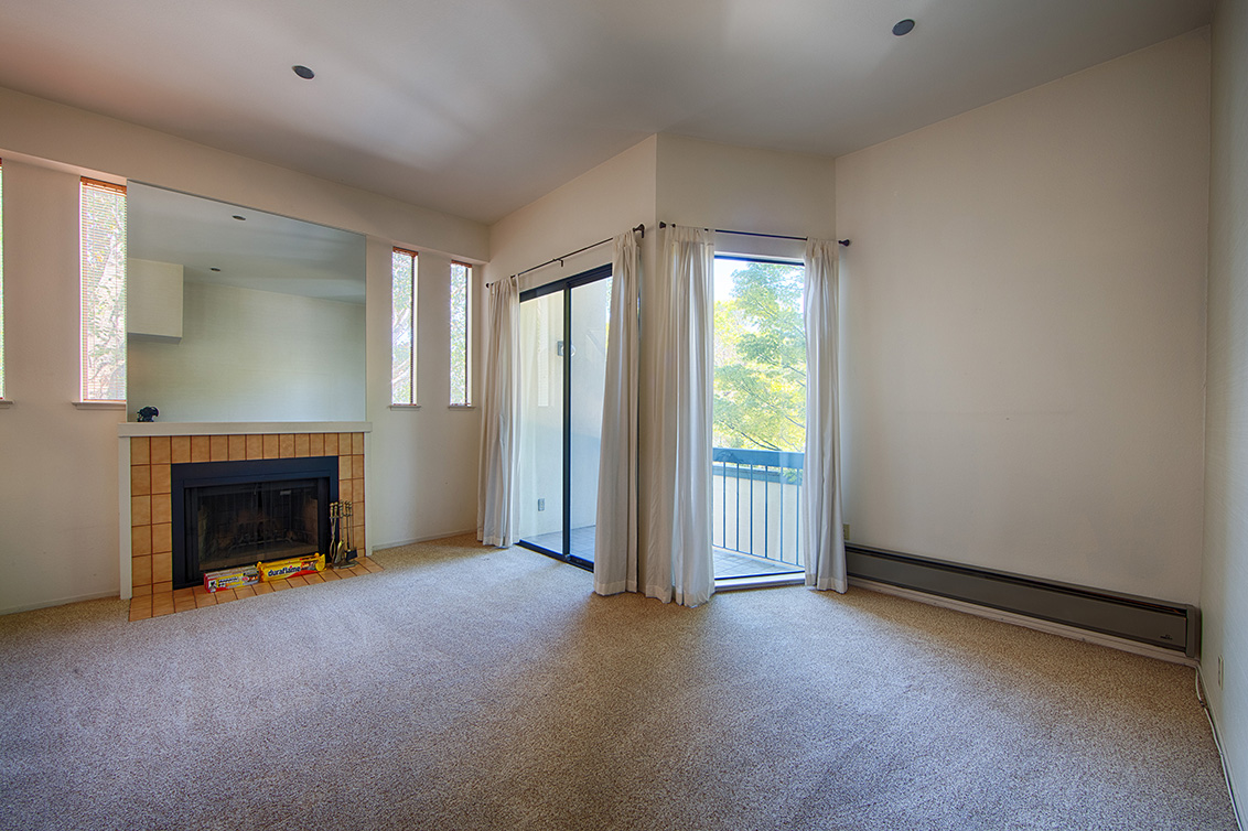 Living Room (B) Picture - 731 Chestnut St 100, San Carlos 94070 Living Room (B) picture - 731 Chestnut St 100, San Carlos 94070