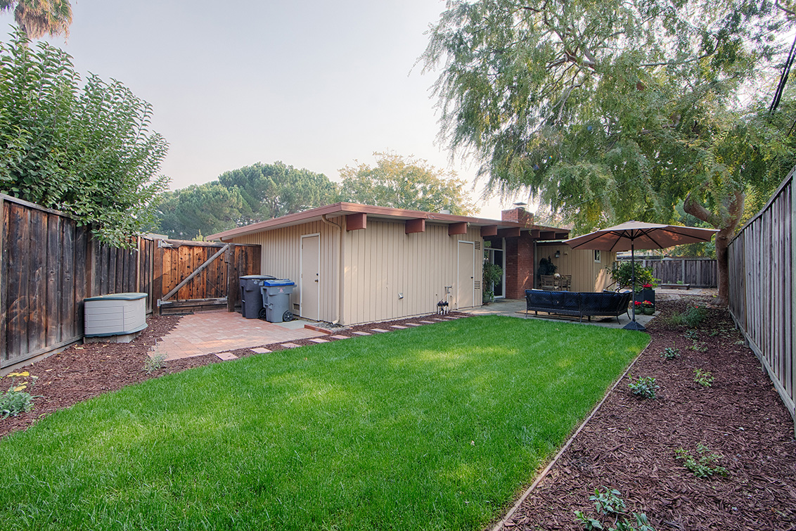 Backyard (C) Picture - 2539 Claire Ct, Mountain View 94043 Backyard (C) picture - 2539 Claire Ct, Mountain View 94043