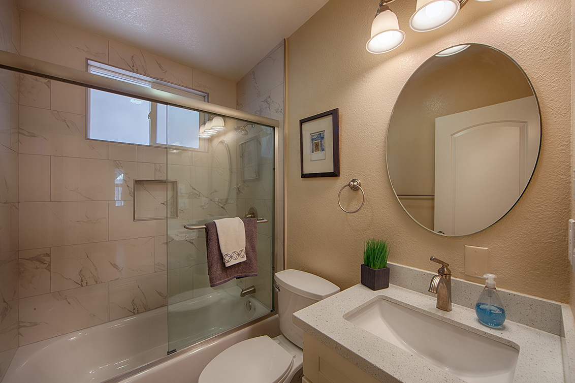 Master Bath (B) picture - 566 Cypress Ave, Sunnyvale 94085