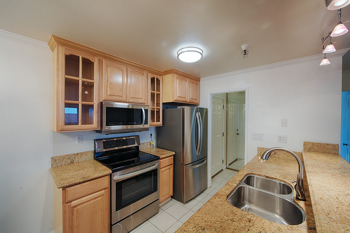 Kitchen (C) Picture - 455 El Camino Real 209, South San Francisco 94080 Kitchen (C) picture - 455 El Camino Real 209, South San Francisco 94080