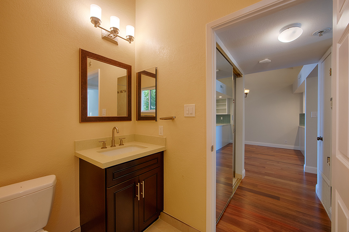 Bathroom 2 (A) Picture - 2 Elm St 202, San Carlos 94070 Bathroom 2 (A) picture - 2 Elm St 202, San Carlos 94070