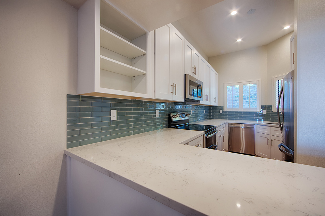Kitchen - 2 Elm St 202, San Carlos 94070