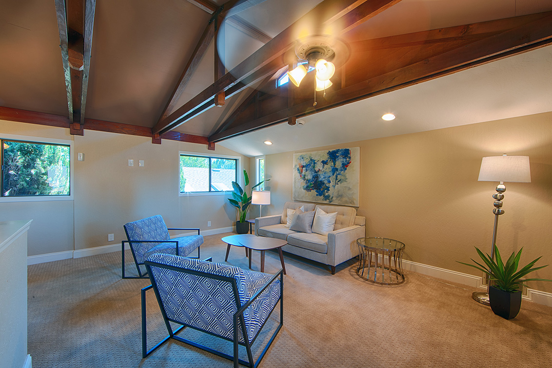 Family Room (B) Picture - 4123 Fair Oaks Ave, Menlo Park 94025 Family Room (B) picture - 4123 Fair Oaks Ave, Menlo Park 94025