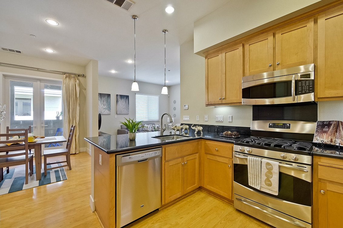Kitchen (D) Picture - 3732 Feather Ln, Palo Alto 94303 Kitchen (D) picture - 3732 Feather Ln, Palo Alto 94303