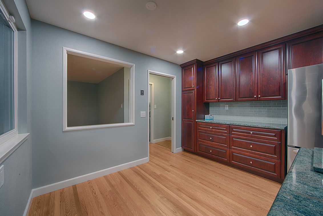 Breakfast Area (D) picture - 1855 Fordham Way, Mountain View 94040