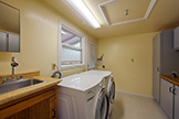 411 Grayson Ct, Menlo Park 94025 - Laundry (A)