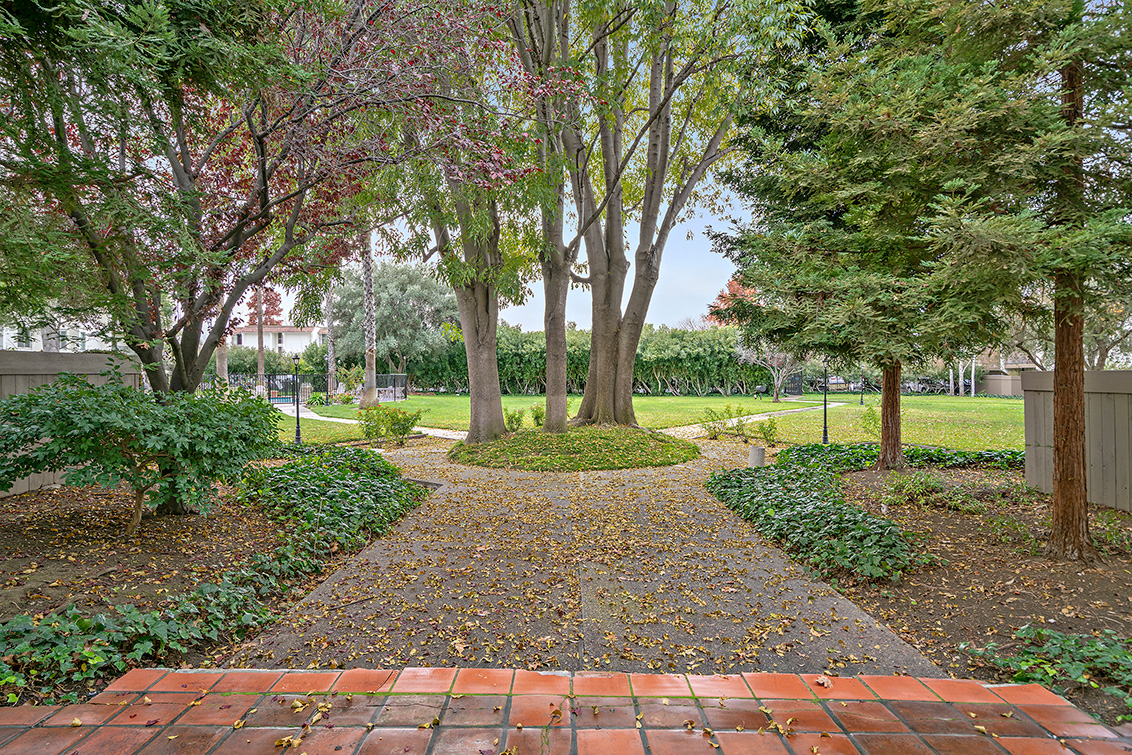 Common Area (A) picture - 1720 Halford Ave 327, Santa Clara 95051