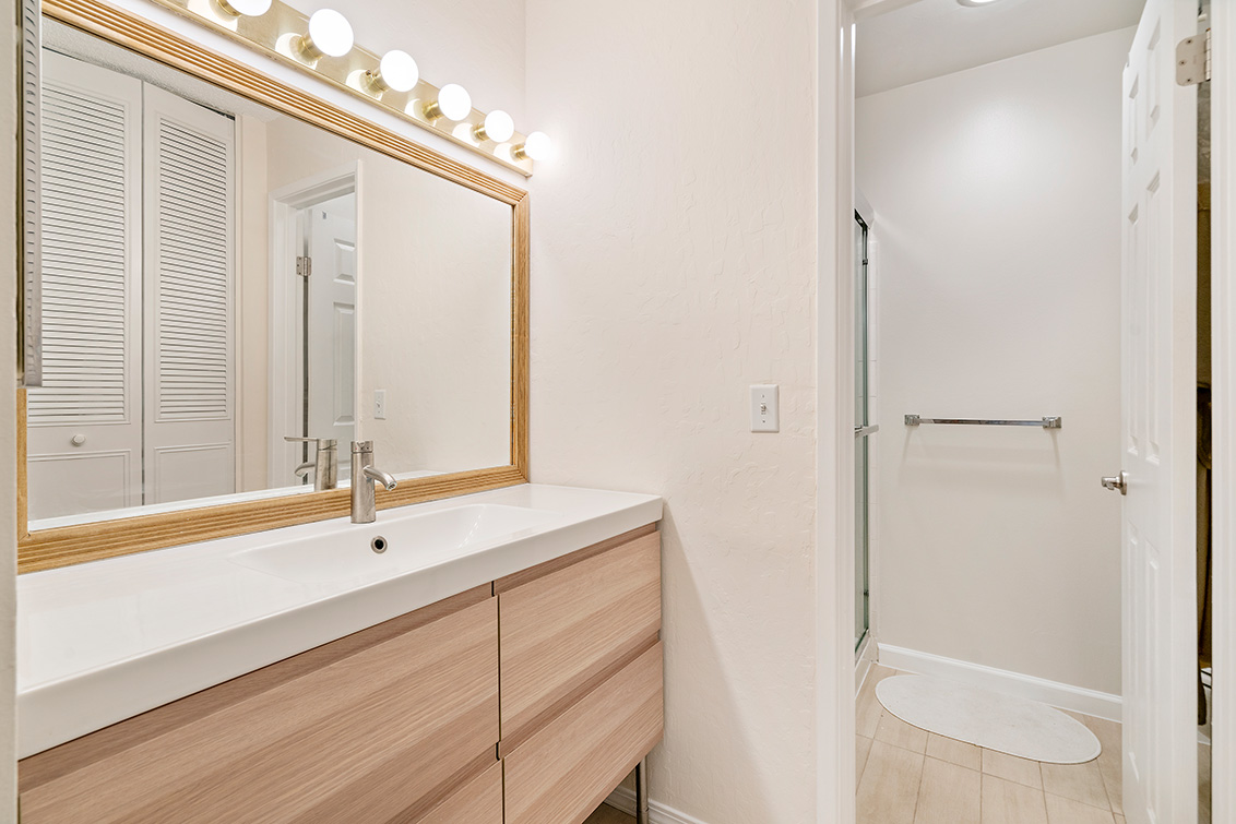 Master Bath (A) Picture - 1720 Halford Ave 327, Santa Clara 95051 Master Bath (A) picture - 1720 Halford Ave 327, Santa Clara 95051