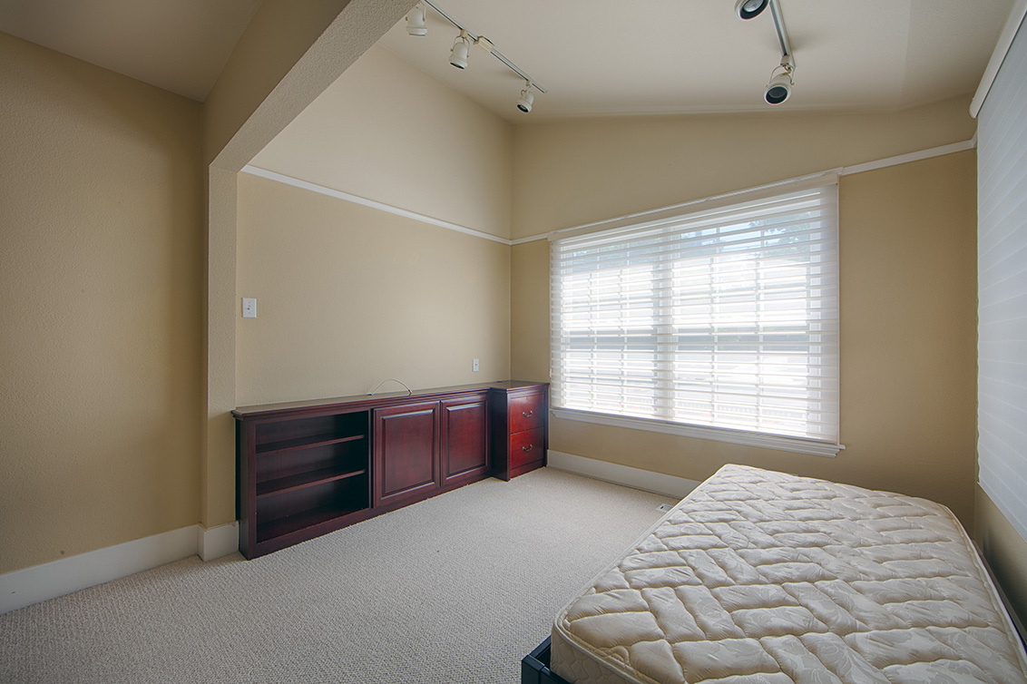 Bedroom 2 (B) Picture - 624 Harvard Ave, Menlo Park 94025 Bedroom 2 (B) picture - 624 Harvard Ave, Menlo Park 94025