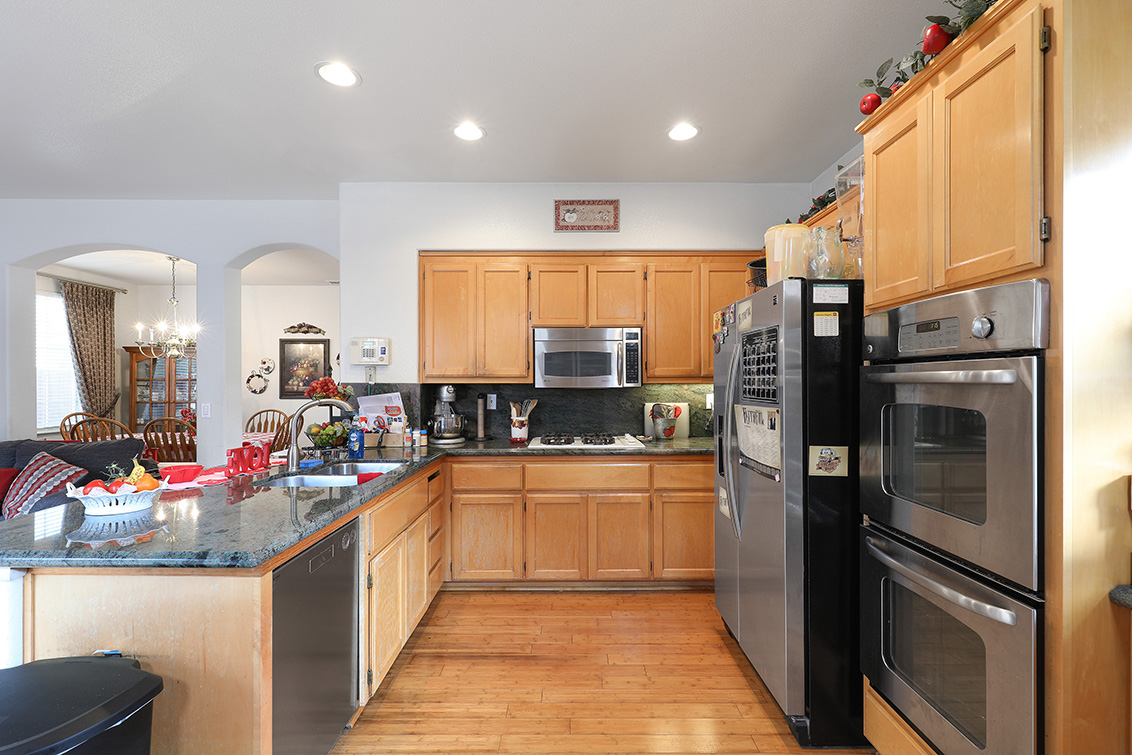 Kitchen (B) picture - 2270 Lenox Pl, Santa Clara 95054