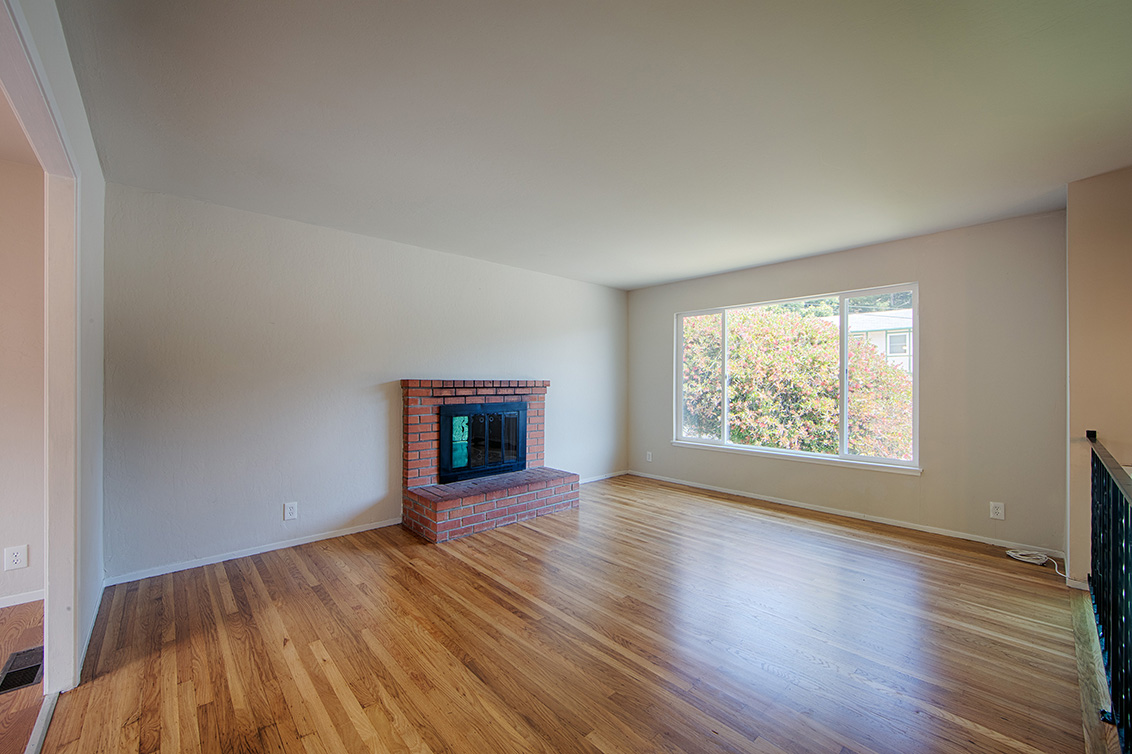Living Room - 1288 Lerida Way, Pacifica 94044