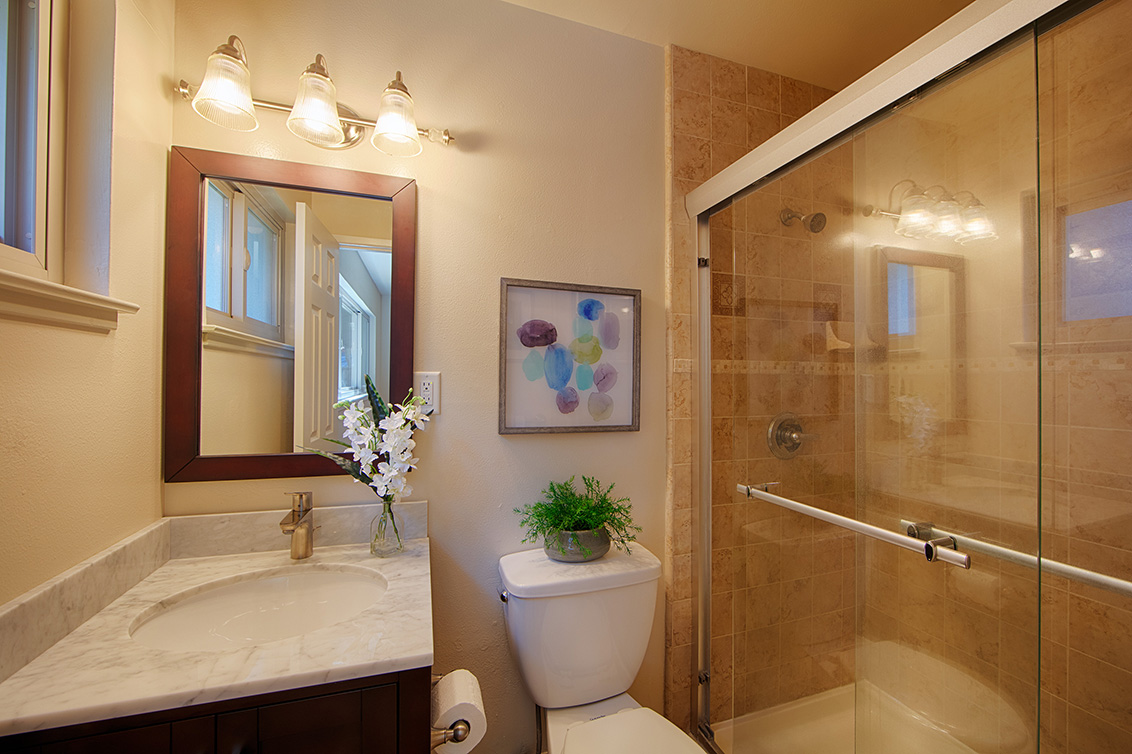 Master Bath (A) Picture - 3466 Lindenoaks Dr, San Jose 95117 Master Bath (A) picture - 3466 Lindenoaks Dr, San Jose 95117