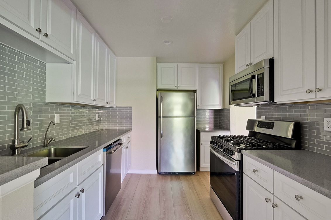 Kitchen - 2787 Mauricia Ave B, Santa Clara 95051