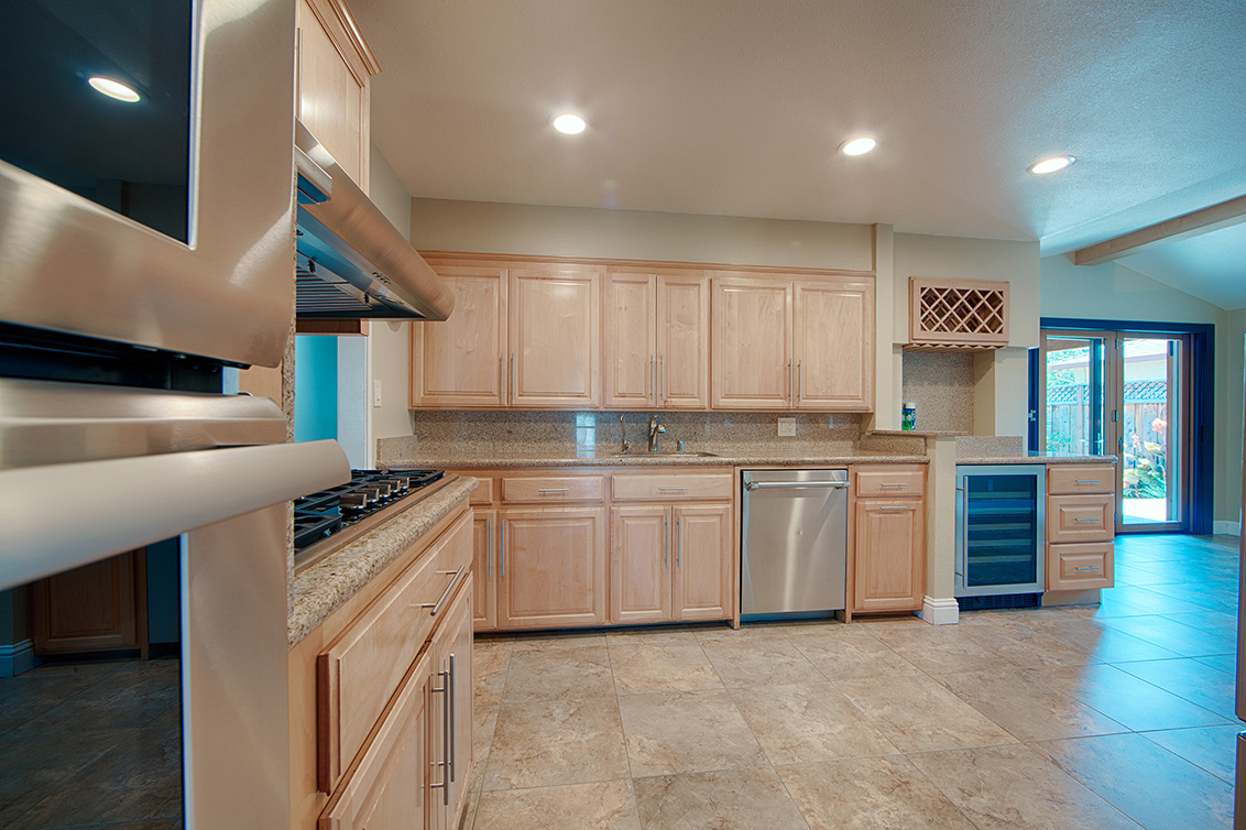 Kitchen - 800 Mulberry Ln, Sunnyvale 94087