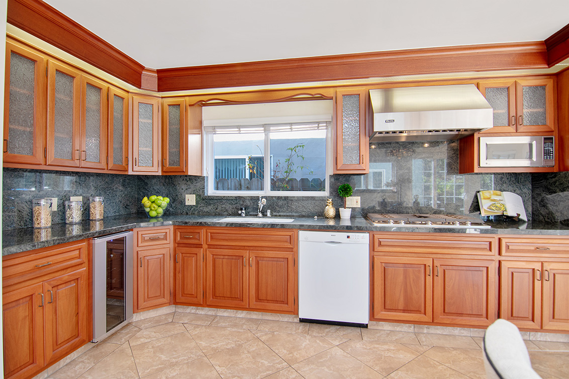 Kitchen - 83 Orchard Ave, Redwood City 94061