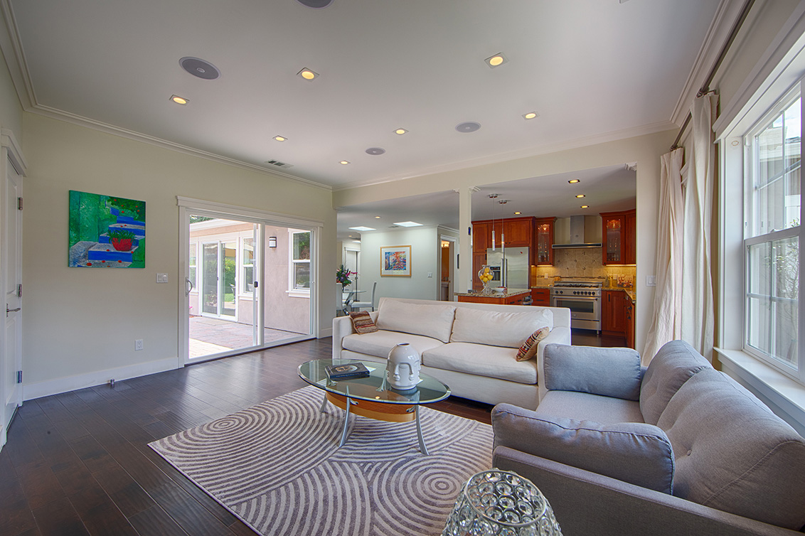 Family Room (C) Picture - 1790 Pilgrim Ave, Mountain View 94040 Family Room (C) picture - 1790 Pilgrim Ave, Mountain View 94040