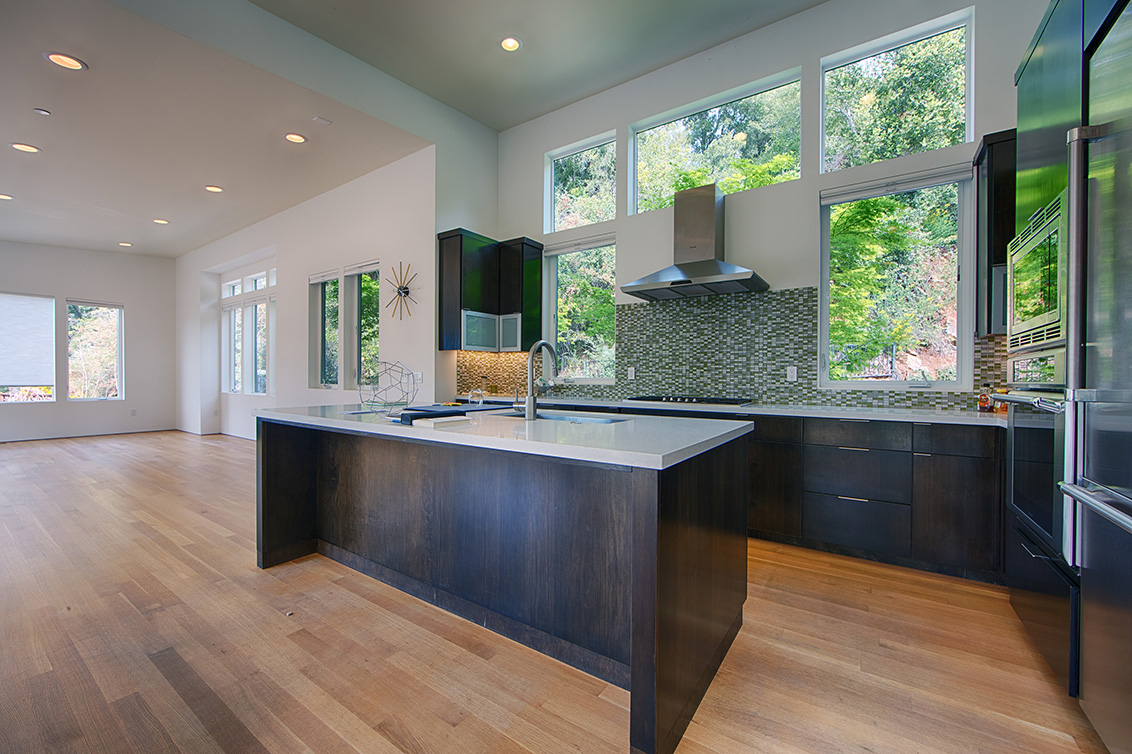 Kitchen - 16860 Quarry Rd, Los Gatos 95030